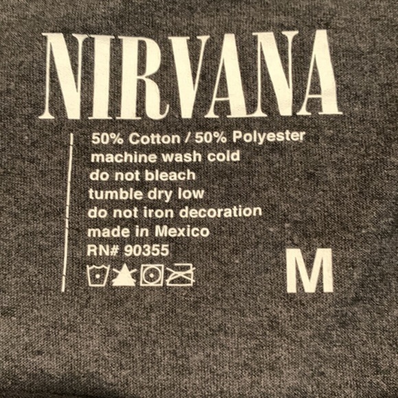 Officially Licensed Nirvana Rainbow Smile Logo Graphic Tee NWOT - Picture 8 of 8